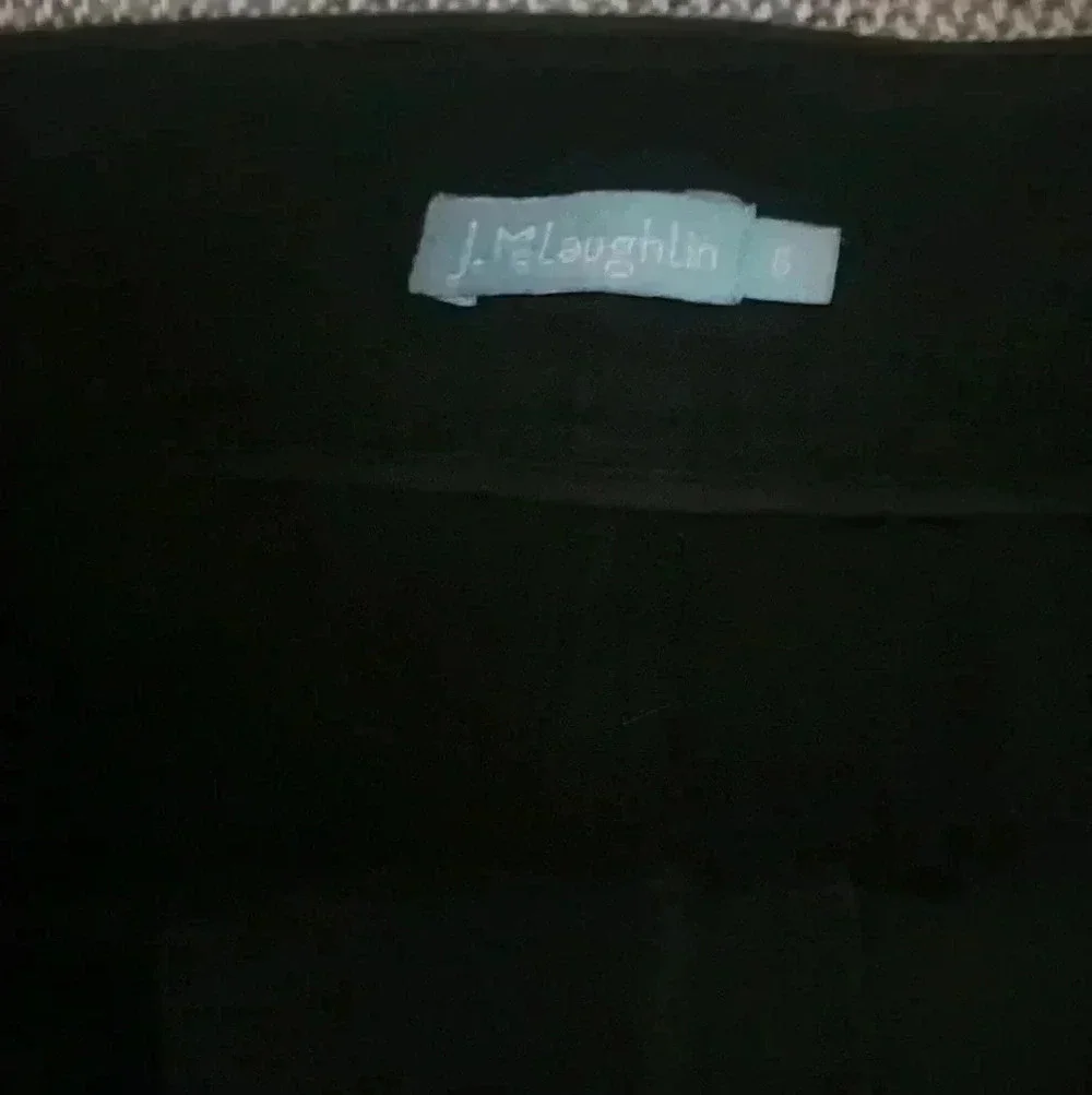 J. McLaughlin Black Pencil Skirt SZ 6 Gold Buttons Pockets NAUTICAL